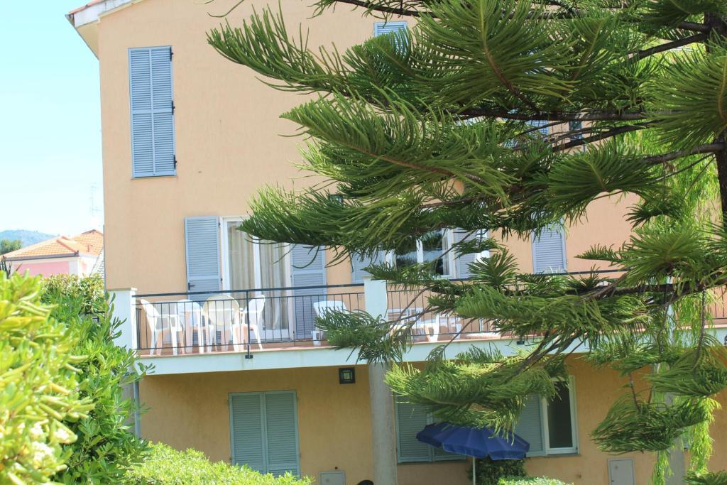 Il Borgo Della Rovere San Bartolomeo Al Mare Exteriér fotografie
