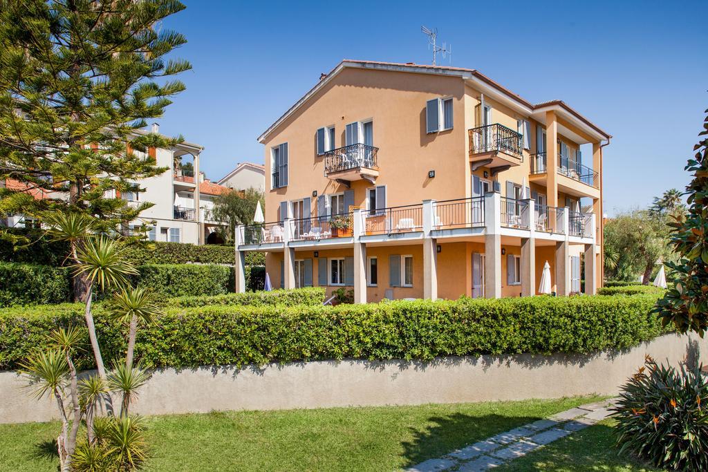 Il Borgo Della Rovere San Bartolomeo Al Mare Exteriér fotografie