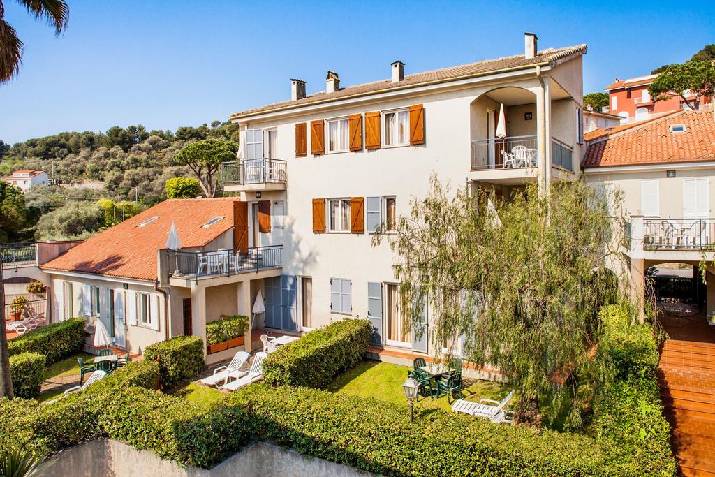 Il Borgo Della Rovere San Bartolomeo Al Mare Exteriér fotografie