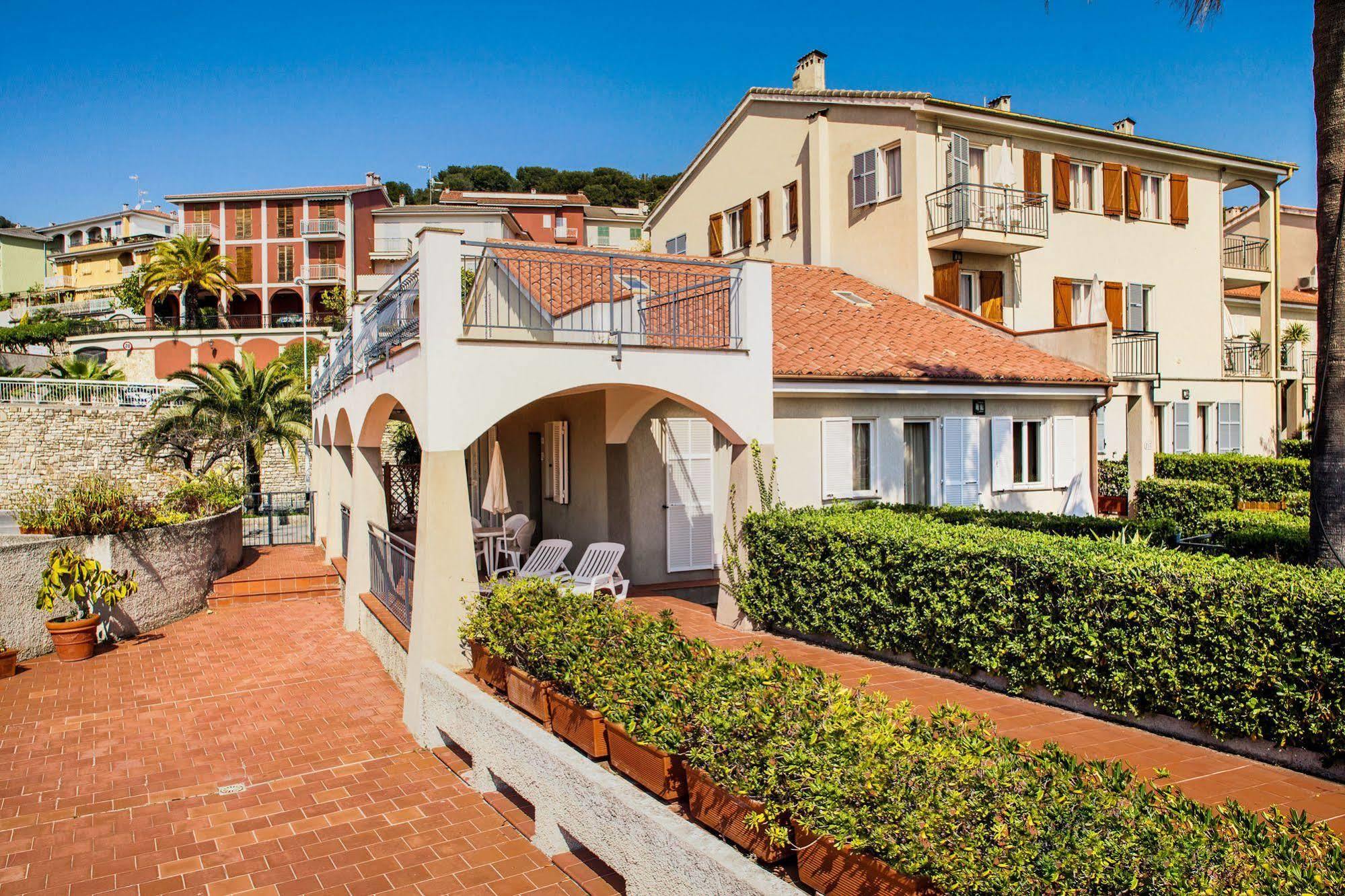 Il Borgo Della Rovere San Bartolomeo Al Mare Exteriér fotografie